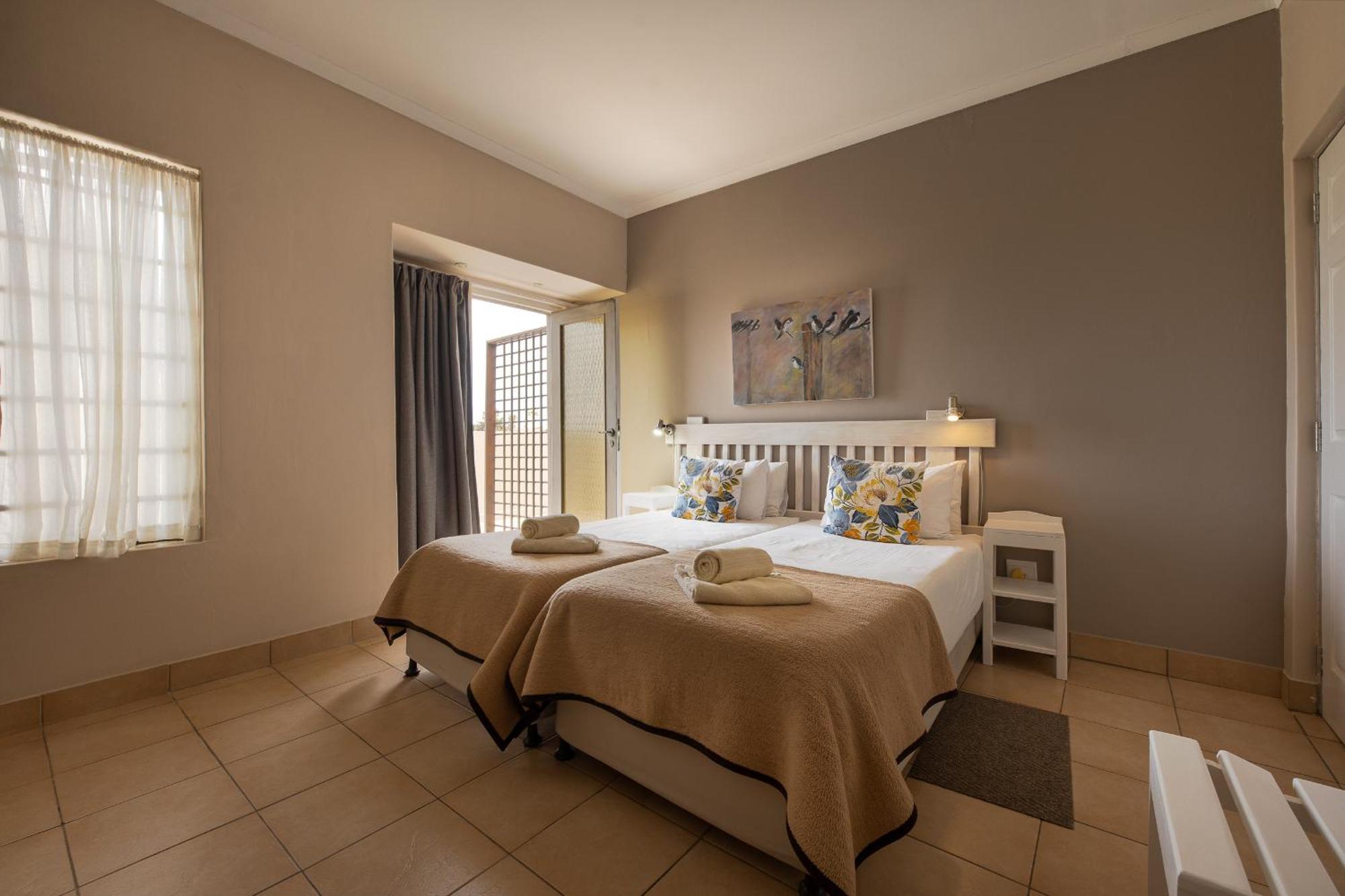 Guesthouse Fischreiher B&B Swakopmund Eksteriør billede